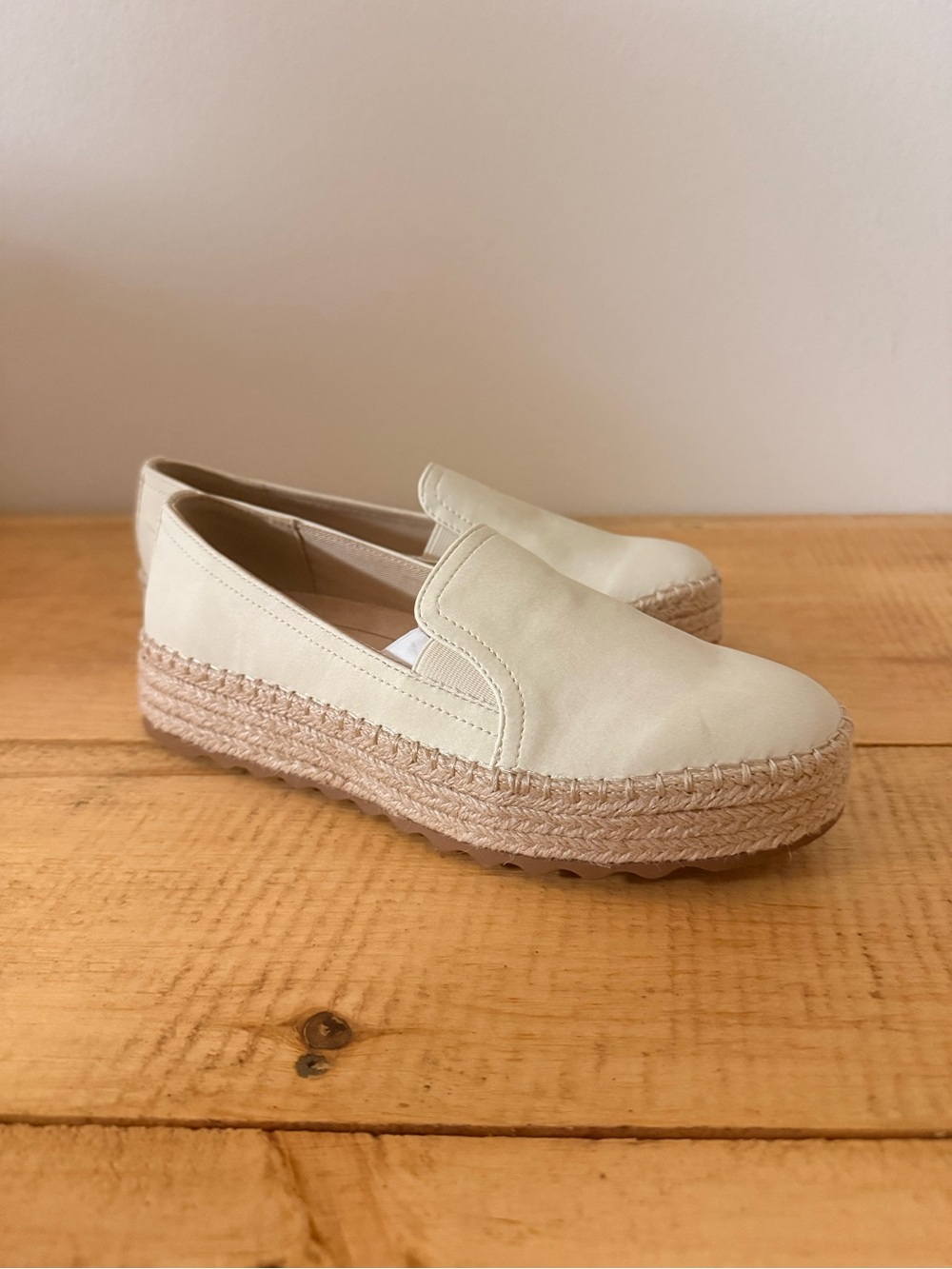 Journee Collection Cream Slip-On Espadrille Platform Loafers